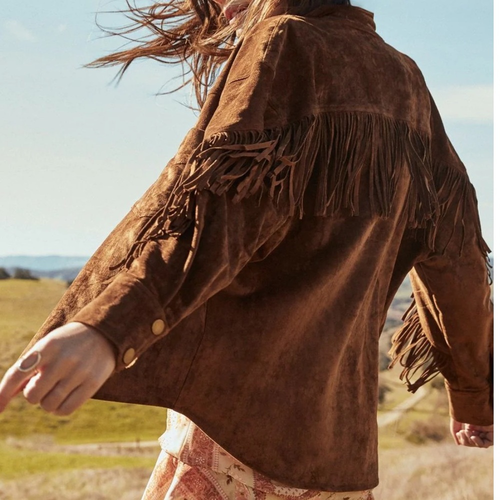 ASTR THE LABEL ETTA FRINGE FAUX SUEDE JACKET